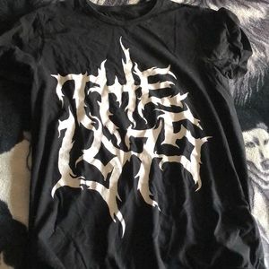 The 1975 black t